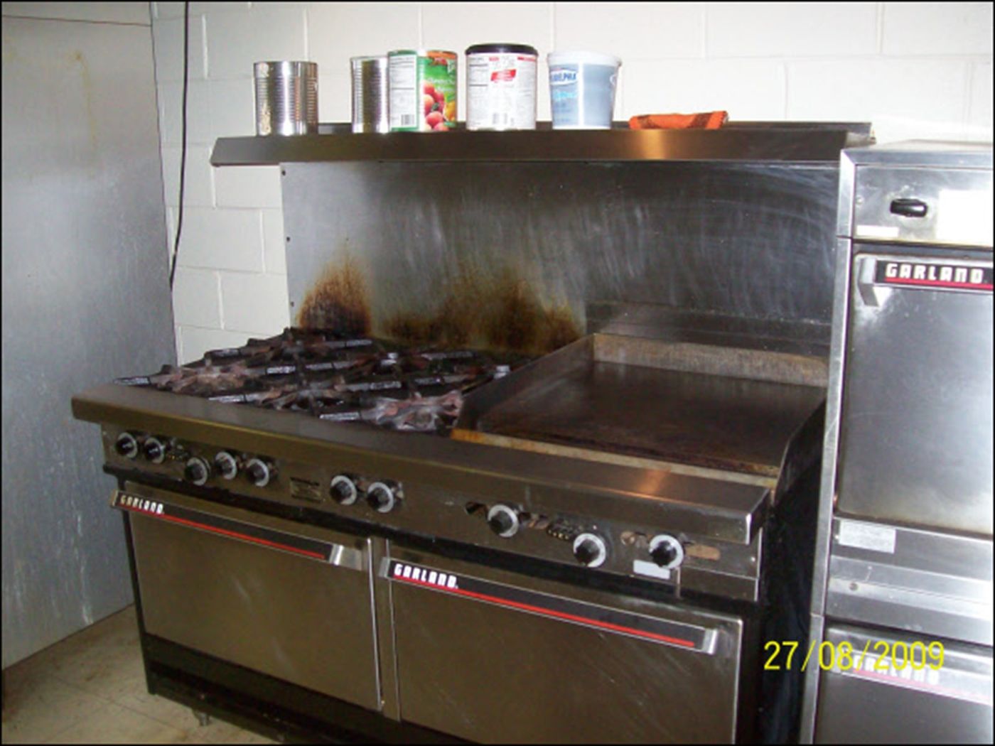 Cleaning and removal work by Efficient Cleaning in Milwaukee – job 147