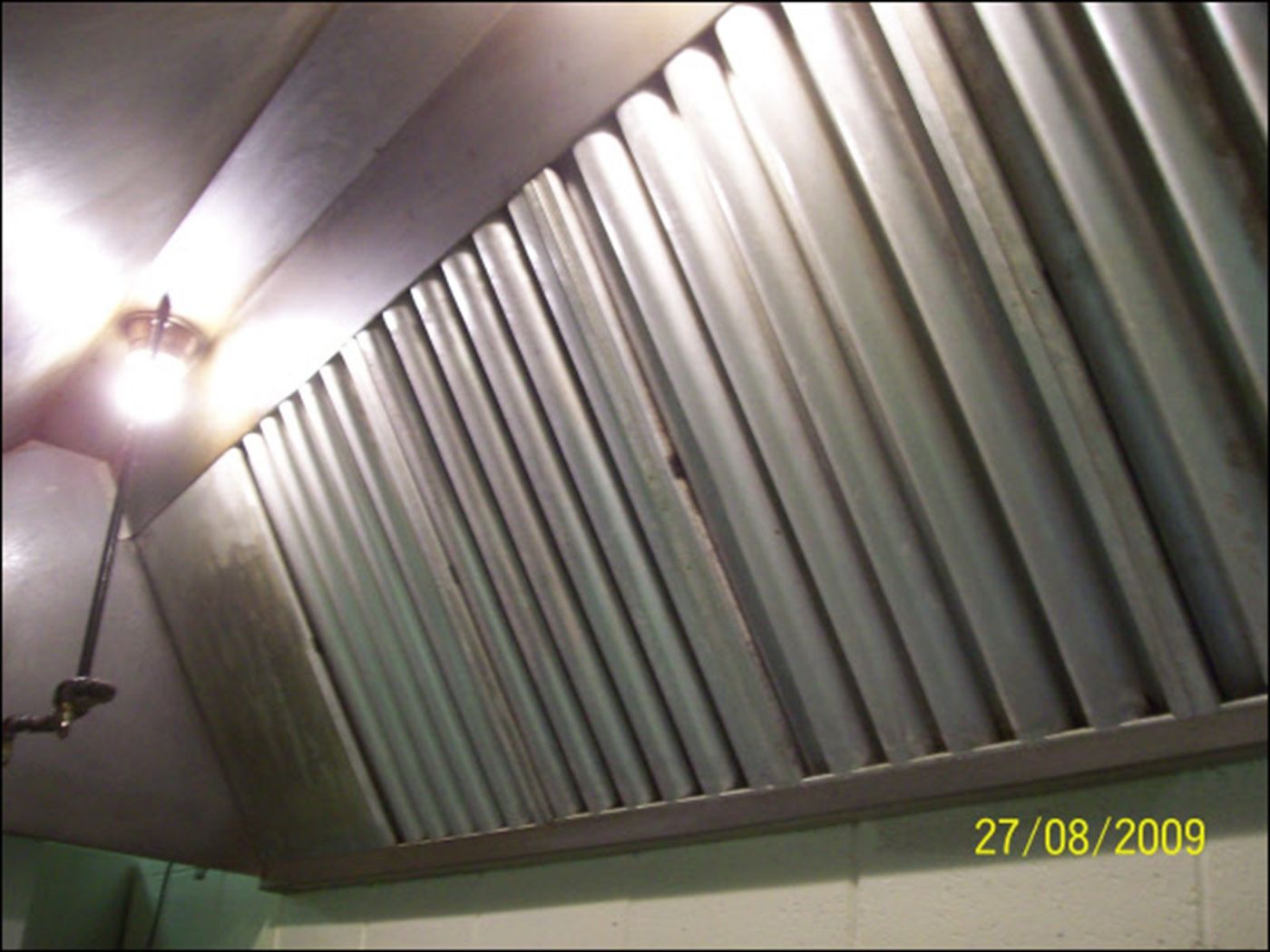 Cleaning and removal work by Efficient Cleaning in Milwaukee – job 76