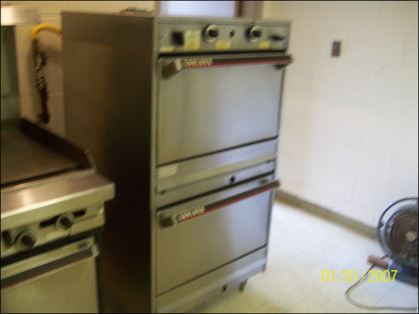 Cleaning and removal work by Efficient Cleaning in Milwaukee – job 82