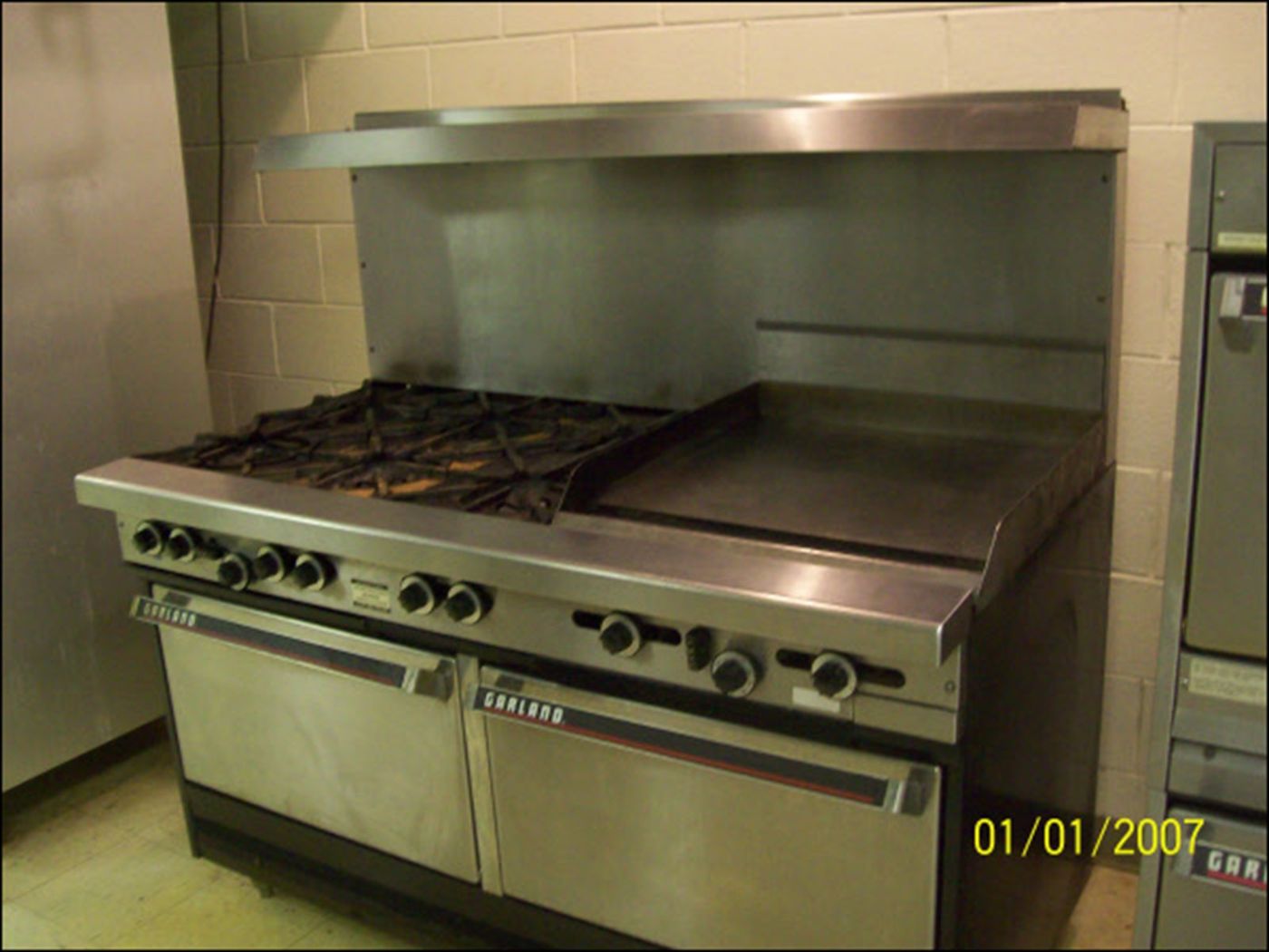 Cleaning and removal work by Efficient Cleaning in Milwaukee – job 84