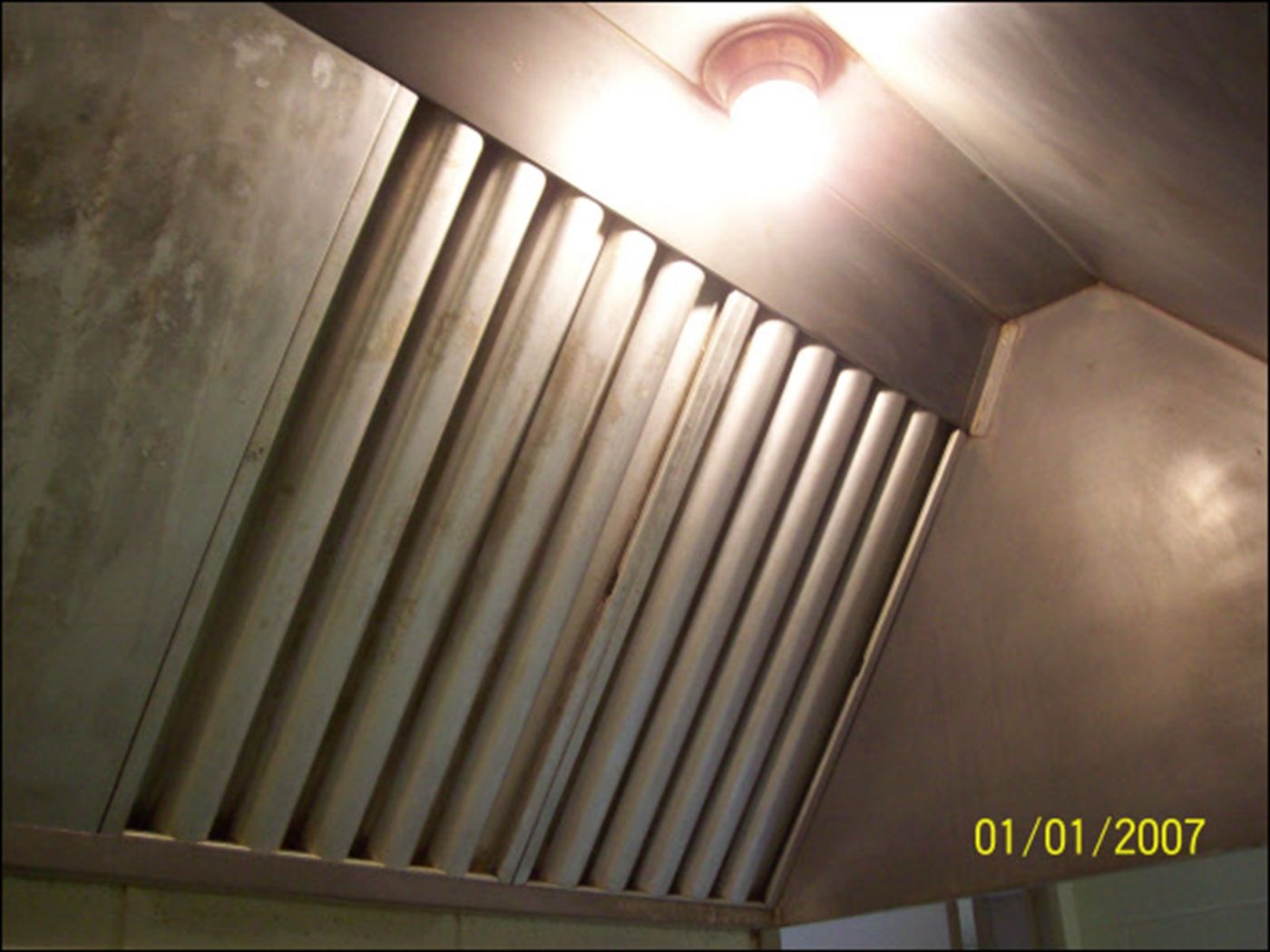 Cleaning and removal work by Efficient Cleaning in Milwaukee – job 86