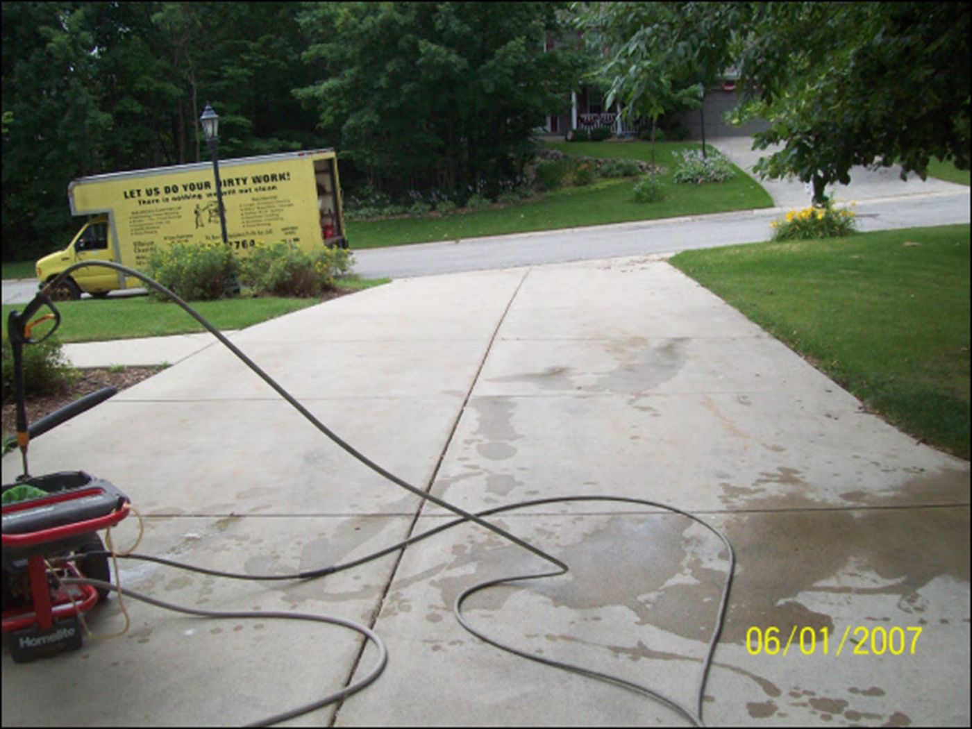 Cleaning and removal work by Efficient Cleaning in Milwaukee – job 89