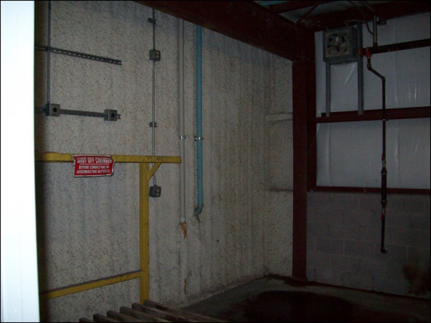 Cleaning and removal work by Efficient Cleaning in Milwaukee – job 96