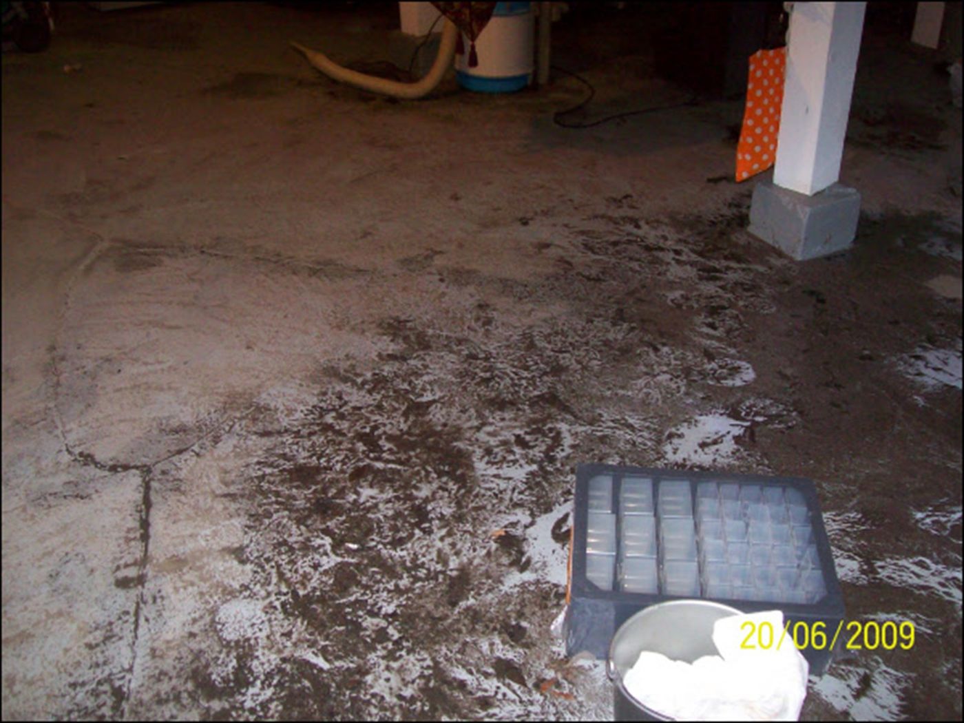 Cleaning and removal work by Efficient Cleaning in Milwaukee – job 213