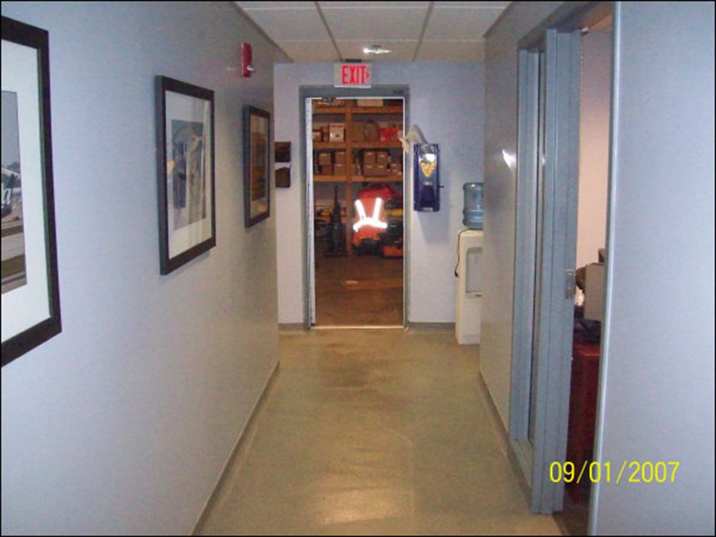Cleaning and removal work by Efficient Cleaning in Milwaukee – job 180